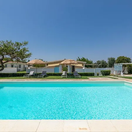 Gli Oleandri Casa de Férias *