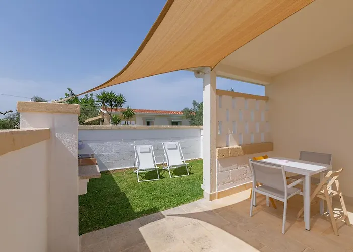 Case Vacanza Gli Oleandri Holiday home *